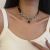 Musta sydänriipus choker-kaulakoru