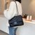 V-Line Crossbody käsilaukku